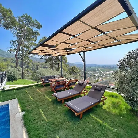 Vila Olympos & *